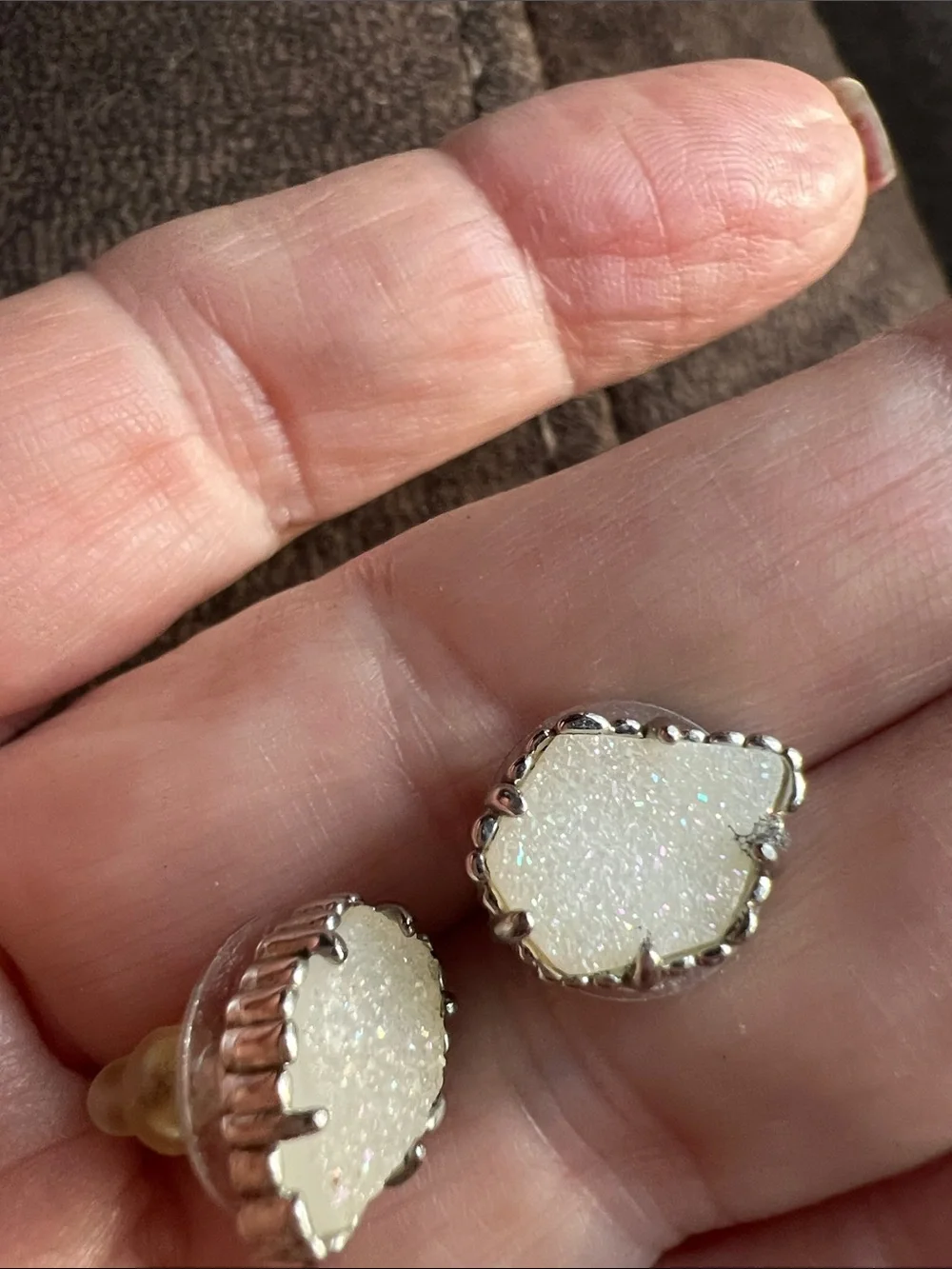 Kendra Scott White Druzy -Style Stud Earrings - Elegant Sparkle